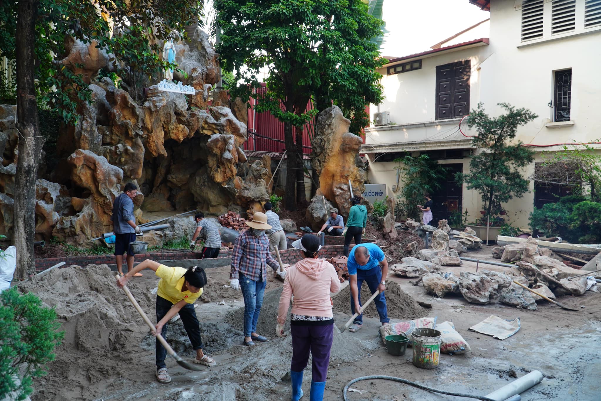 Thông báo: Tu sửa khuôn viên nhà thờ Thái Hà